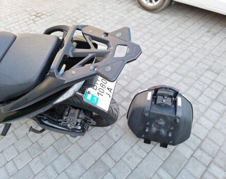 Ямаха T-Max 500, об'ємом двигуна 0.5 л та пробігом 0 тис. км за 6500 $, фото 18 на Automoto.ua