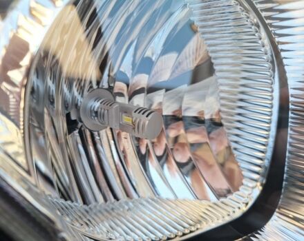 Ямаха T-Max 500, об'ємом двигуна 0.5 л та пробігом 0 тис. км за 6500 $, фото 22 на Automoto.ua