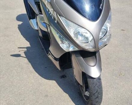 Серый Ямаха T-Max 500, объемом двигателя 0.5 л и пробегом 47 тыс. км за 4800 $, фото 1 на Automoto.ua