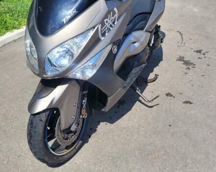 Серый Ямаха T-Max 500, объемом двигателя 0.5 л и пробегом 47 тыс. км за 4800 $, фото 8 на Automoto.ua