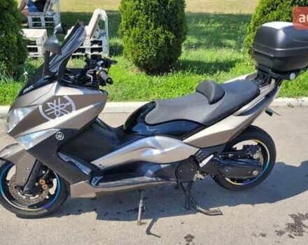 Сірий Ямаха T-Max 500, об'ємом двигуна 0.5 л та пробігом 47 тис. км за 4800 $, фото 1 на Automoto.ua