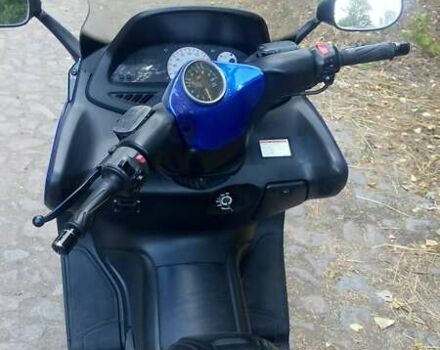 Синий Ямаха T-Max 500, объемом двигателя 0 л и пробегом 54 тыс. км за 4100 $, фото 7 на Automoto.ua