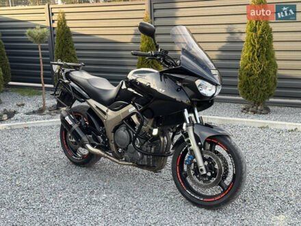 Ямаха TDM 900 2003 у Львові на Automoto.ua Чорний Ямаха TDM 900, об'ємом двигуна 0.9 л та пробігом 50 тис. км за 4700 $, фото 1 на Automoto.ua