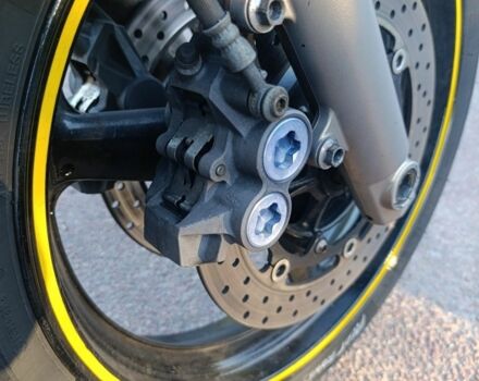 Ямаха TDM 900, объемом двигателя 0.9 л и пробегом 0 тыс. км за 4900 $, фото 9 на Automoto.ua