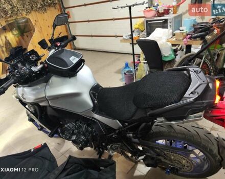 Серый Ямаха Tracer 9 GT, объемом двигателя 0.9 л и пробегом 14 тыс. км за 15000 $, фото 5 на Automoto.ua