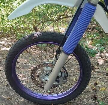 Белый Ямаха TT 250R, объемом двигателя 0 л и пробегом 18 тыс. км за 3500 $, фото 13 на Automoto.ua