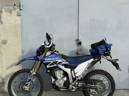 Ямаха WR 250R 2011 в Днепре (Днепропетровске) на Automoto.ua Синий Ямаха WR 250R, объемом двигателя 0.25 л и пробегом 19 тыс. км за 5200 $, фото 1 на Automoto.ua