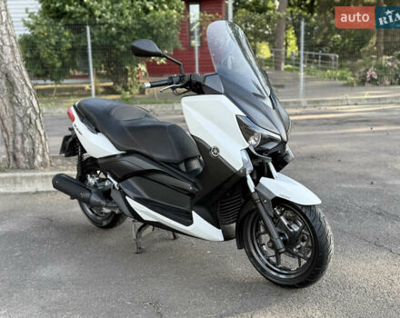 Белый Ямаха X-Max 250, объемом двигателя 0.25 л и пробегом 26 тыс. км за 4800 $, фото 5 на Automoto.ua