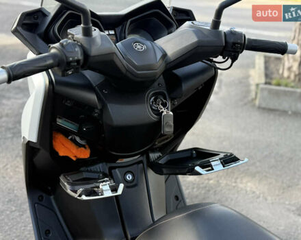 Білий Ямаха X-Max 250, об'ємом двигуна 0.25 л та пробігом 26 тис. км за 4500 $, фото 25 на Automoto.ua