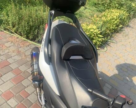 Ямаха X-Max 250, об'ємом двигуна 0 л та пробігом 19 тис. км за 4500 $, фото 7 на Automoto.ua