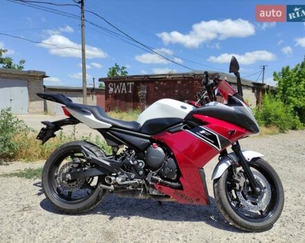 Белый Ямаха XJ6 Diversion, объемом двигателя 0 л и пробегом 25 тыс. км за 6200 $, фото 1 на Automoto.ua