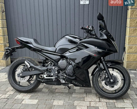 Чорний Ямаха XJ6 Diversion, об'ємом двигуна 0.6 л та пробігом 43 тис. км за 6400 $, фото 2 на Automoto.ua