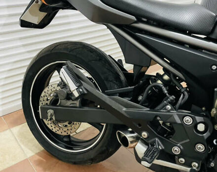 Серый Ямаха XJ6 Diversion, объемом двигателя 0.6 л и пробегом 34 тыс. км за 5700 $, фото 4 на Automoto.ua