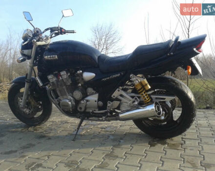 Черный Ямаха XJR 1300, объемом двигателя 0 л и пробегом 34 тыс. км за 5000 $, фото 1 на Automoto.ua