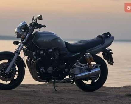 Серый Ямаха XJR 1300, объемом двигателя 0 л и пробегом 30 тыс. км за 5492 $, фото 4 на Automoto.ua