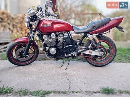 Ямаха XJR 400 1995 в Чернигове на Automoto.ua Красный Ямаха XJR 400, объемом двигателя 0.39 л и пробегом 28 тыс. км за 3100 $, фото 1 на Automoto.ua