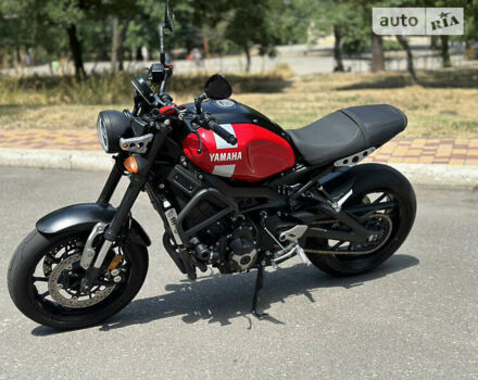 Ямаха XSR 2018 в Одессе на Automoto.ua Красный Ямаха XSR, объемом двигателя 0.9 л и пробегом 3 тыс. км за 10499 $, фото 22 на Automoto.ua