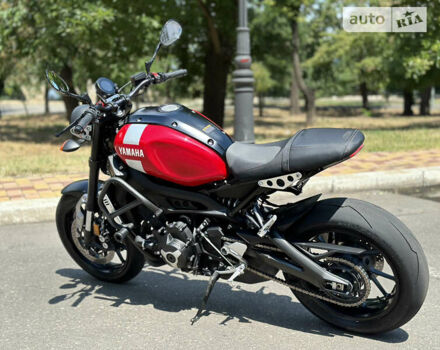 Ямаха XSR 2018 в Одессе на Automoto.ua Красный Ямаха XSR, объемом двигателя 0.9 л и пробегом 3 тыс. км за 10499 $, фото 47 на Automoto.ua