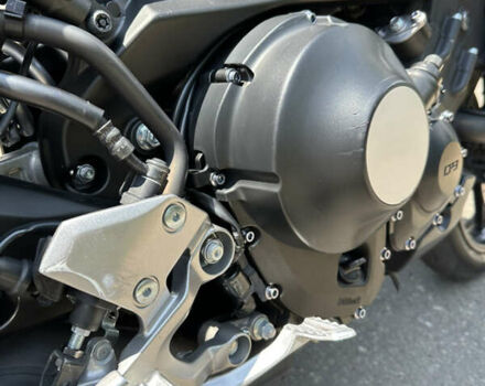 Ямаха XSR 2018 в Одессе на Automoto.ua Красный Ямаха XSR, объемом двигателя 0.9 л и пробегом 3 тыс. км за 10499 $, фото 42 на Automoto.ua