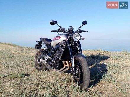Ямаха XSR 2020 в Одессе на Automoto.ua Серый Ямаха XSR, объемом двигателя 0.85 л и пробегом 6 тыс. км за 10900 $, фото 1 на Automoto.ua
