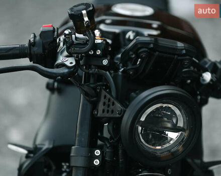 Черный Ямаха XSR 900, объемом двигателя 0.9 л и пробегом 10 тыс. км за 12500 $, фото 4 на Automoto.ua