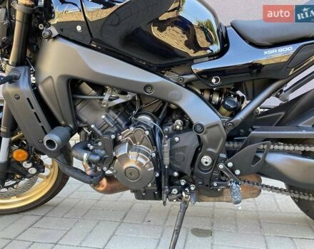 Черный Ямаха XSR 900, объемом двигателя 0.89 л и пробегом 4 тыс. км за 13900 $, фото 11 на Automoto.ua