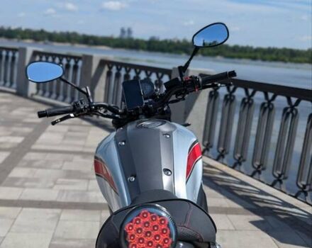 Ямаха XSR 900, об'ємом двигуна 0.85 л та пробігом 18 тис. км за 11000 $, фото 5 на Automoto.ua