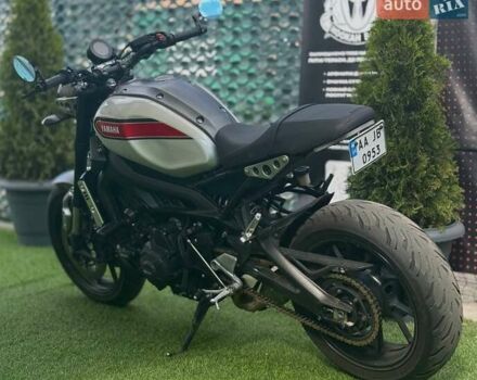 Ямаха XSR 900, объемом двигателя 0 л и пробегом 14 тыс. км за 12000 $, фото 4 на Automoto.ua