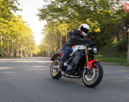 Ямаха XSR 900, объемом двигателя 0.89 л и пробегом 0 тыс. км за 14569 $, фото 10 на Automoto.ua