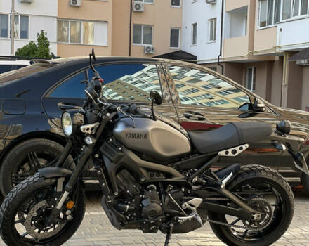 Серый Ямаха XSR 900, объемом двигателя 0.85 л и пробегом 19 тыс. км за 10629 $, фото 10 на Automoto.ua