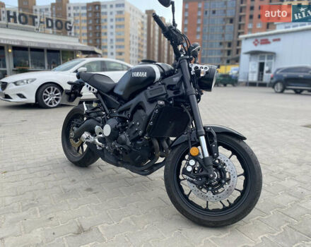 Серый Ямаха XSR 900, объемом двигателя 0.85 л и пробегом 19 тыс. км за 10629 $, фото 12 на Automoto.ua