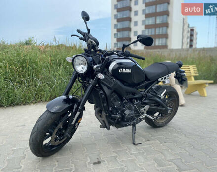 Серый Ямаха XSR 900, объемом двигателя 0.85 л и пробегом 19 тыс. км за 10629 $, фото 11 на Automoto.ua