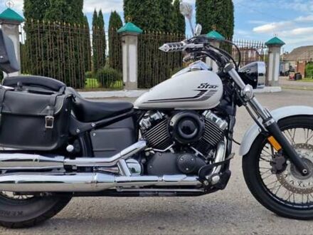 Ямаха XVS 650 Dragstar 2016 в Дубно на Automoto.ua Белый Ямаха XVS 650 Dragstar, объемом двигателя 0.65 л и пробегом 7 тыс. км за 7900 $, фото 1 на Automoto.ua