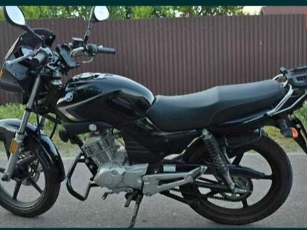 Черный Ямаха YBR125, объемом двигателя 0.12 л и пробегом 7 тыс. км за 1800 $, фото 1 на Automoto.ua
