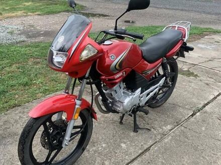 Ямаха YBR125 2008 в Сахновщине на Automoto.ua Красный Ямаха YBR125, объемом двигателя 0 л и пробегом 29 тыс. км за 1300 $, фото 1 на Automoto.ua