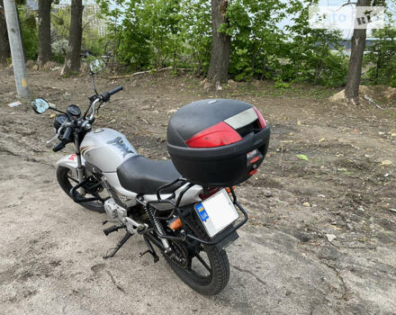 Сірий Ямаха YBR125, об'ємом двигуна 0.12 л та пробігом 67 тис. км за 1200 $, фото 4 на Automoto.ua