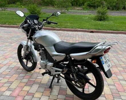 Сірий Ямаха YBR125, об'ємом двигуна 0.12 л та пробігом 36 тис. км за 1750 $, фото 5 на Automoto.ua