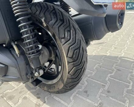 Серый Ямаха YP, объемом двигателя 0.4 л и пробегом 30 тыс. км за 5300 $, фото 7 на Automoto.ua