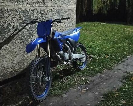 Синий Ямаха YZ 125, объемом двигателя 0.12 л и пробегом 900 тыс. км за 7200 $, фото 2 на Automoto.ua