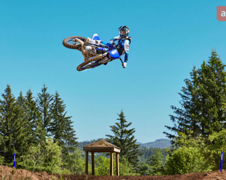 купить новое авто Ямаха YZ 250F 2025 года от официального дилера "ВІДІ Мото Лайф" - офіційний дилер Yamaha в Києві Ямаха фото