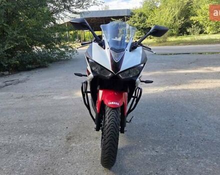 Білий Ямаха YZF-R3, об'ємом двигуна 0.32 л та пробігом 17 тис. км за 4300 $, фото 4 на Automoto.ua