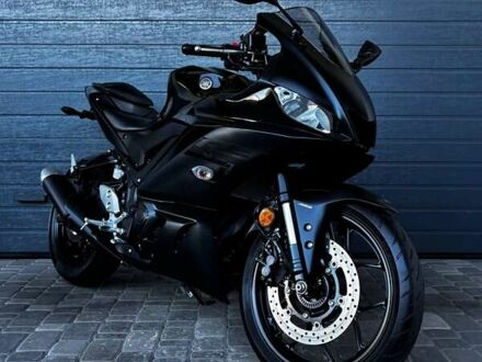 Черный Ямаха YZF-R3, объемом двигателя 0.32 л и пробегом 9 тыс. км за 5500 $, фото 1 на Automoto.ua