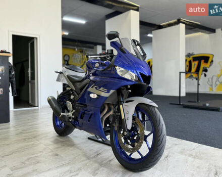 Синий Ямаха YZF-R3, объемом двигателя 0.32 л и пробегом 21 тыс. км за 4600 $, фото 4 на Automoto.ua