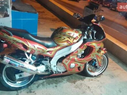 Ямаха YZF 600R Thundercat 1999 в Одессе на Automoto.ua Красный Ямаха YZF 600R Thundercat, объемом двигателя 0 л и пробегом 38 тыс. км за 4000 $, фото 1 на Automoto.ua