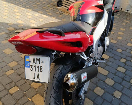 Ямаха YZF 600R Thundercat, объемом двигателя 0 л и пробегом 1 тыс. км за 4000 $, фото 5 на Automoto.ua