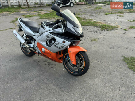 Серый Ямаха YZF 600R Thundercat, объемом двигателя 0.6 л и пробегом 28 тыс. км за 3600 $, фото 1 на Automoto.ua
