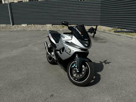 Ямаха YZF 600R Thundercat 2004 в Запорожье на Automoto.ua Серый Ямаха YZF 600R Thundercat, объемом двигателя 0.6 л и пробегом 40 тыс. км за 3799 $, фото 1 на Automoto.ua