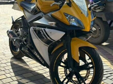 Ямаха YZF R-125, объемом двигателя 0 л и пробегом 19 тыс. км за 2500 $, фото 1 на Automoto.ua