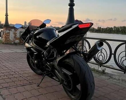 Черный Ямаха YZF R1, объемом двигателя 1 л и пробегом 31 тыс. км за 5900 $, фото 5 на Automoto.ua