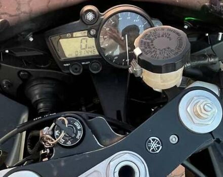 Черный Ямаха YZF R1, объемом двигателя 1 л и пробегом 31 тыс. км за 5900 $, фото 4 на Automoto.ua